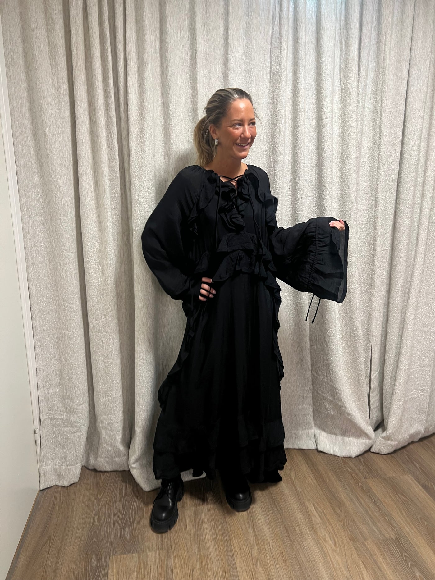 CMNORMA - LONG DRESS WITH RUFFLES IN BLACK