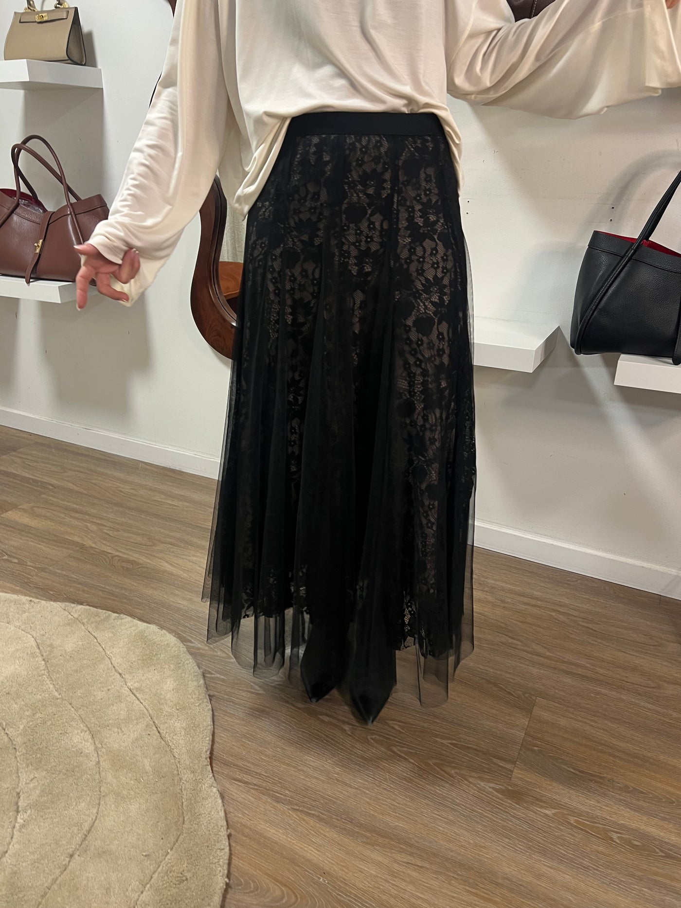 Samira tyll black/beige leverans 7 dagar