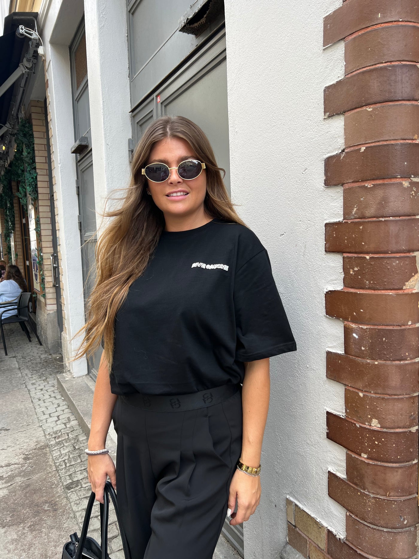 Gauche black tshirt