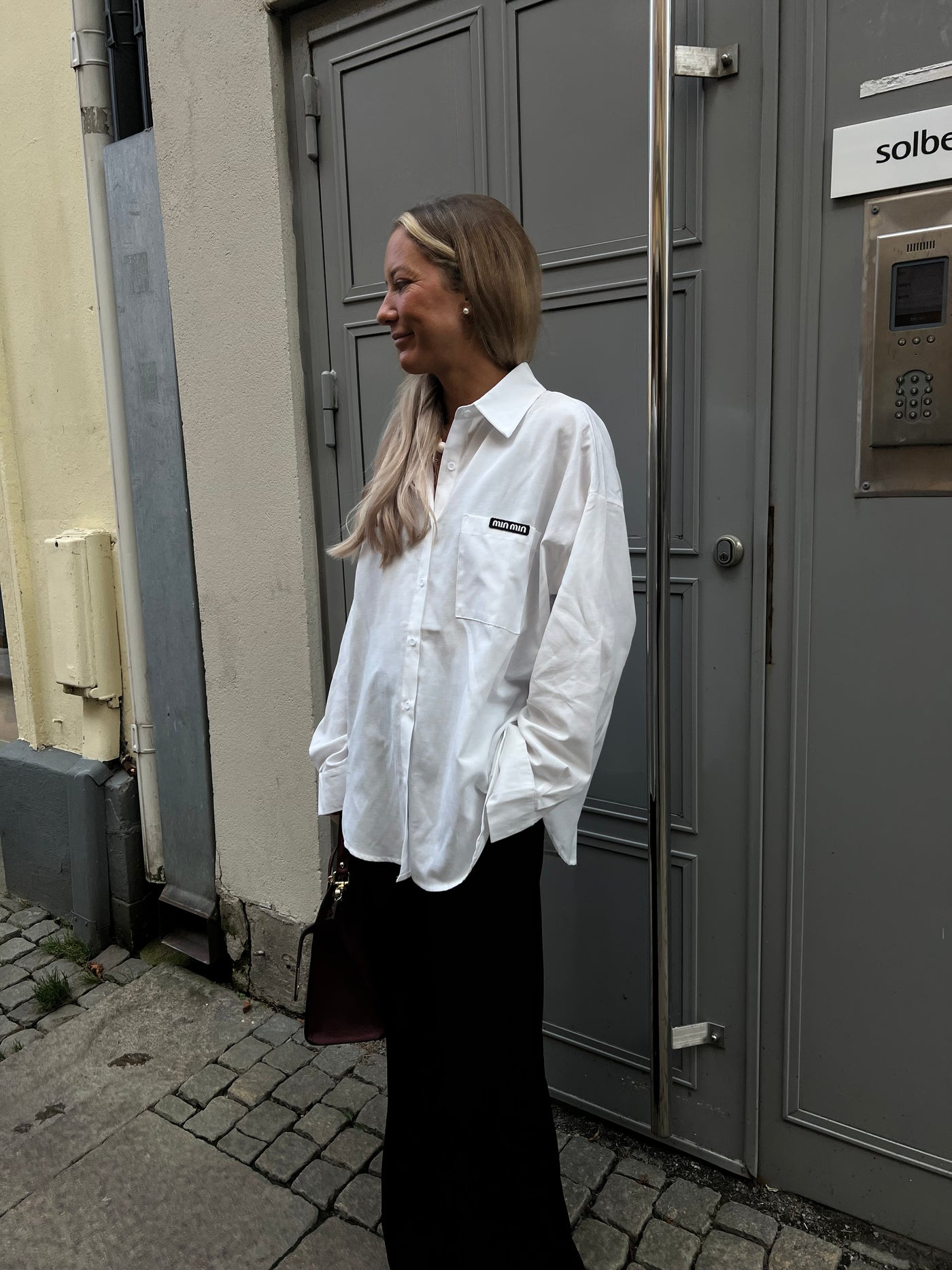 Min min white shirt new