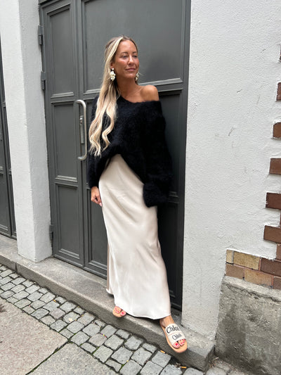 Roro Mohair svart v-ring - 23505