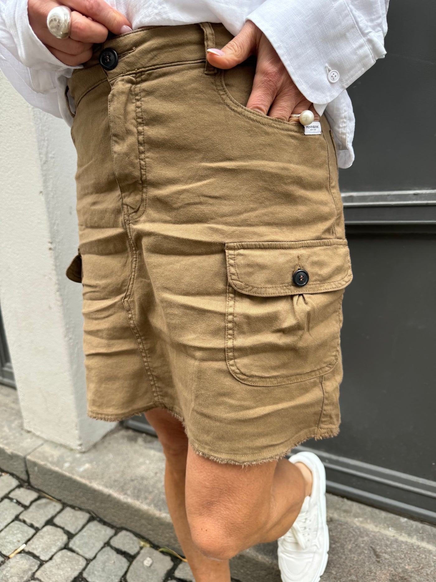 Penn and ink Short Cargo Skirt -Bizon