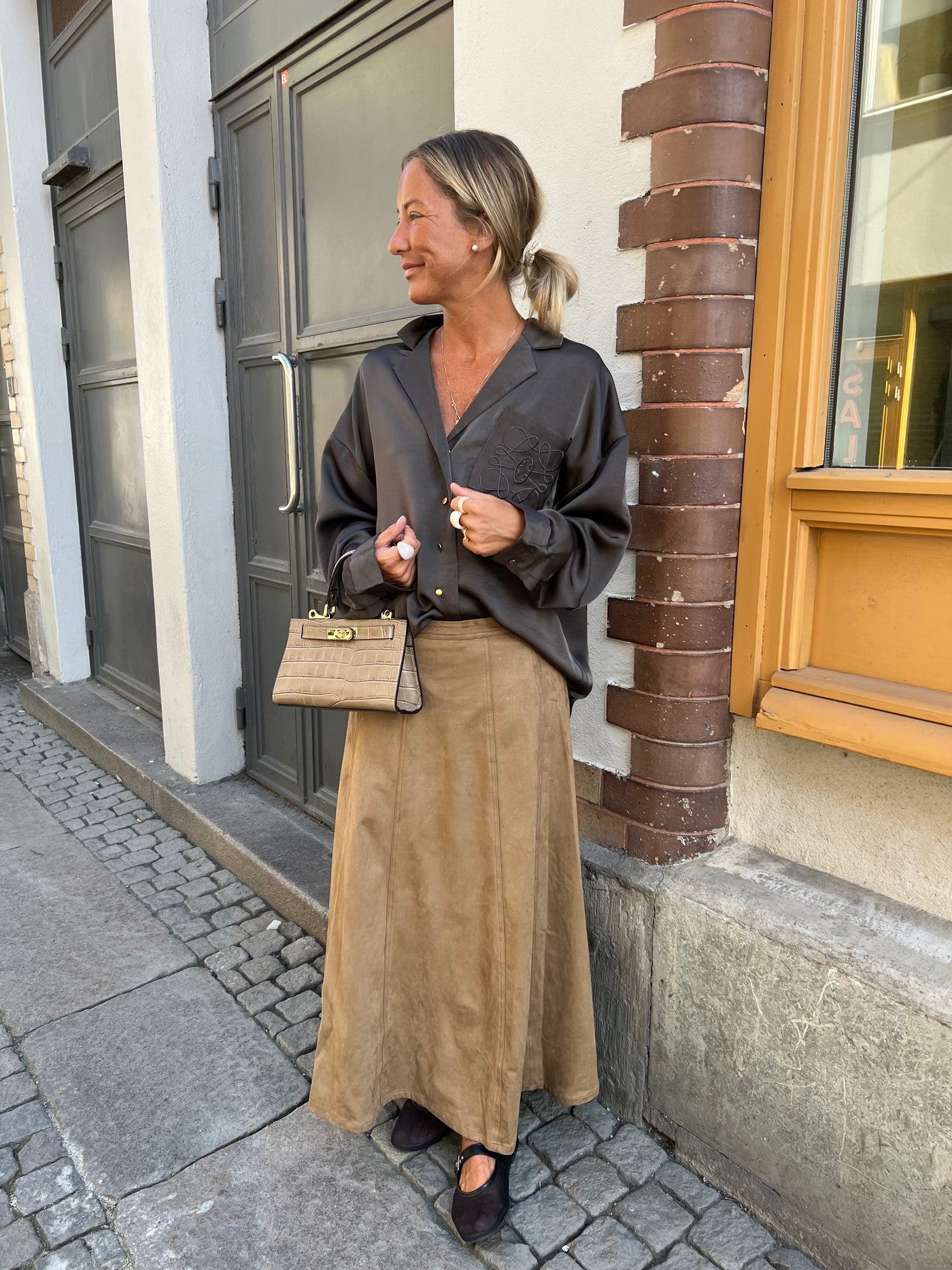 Look blouse brown