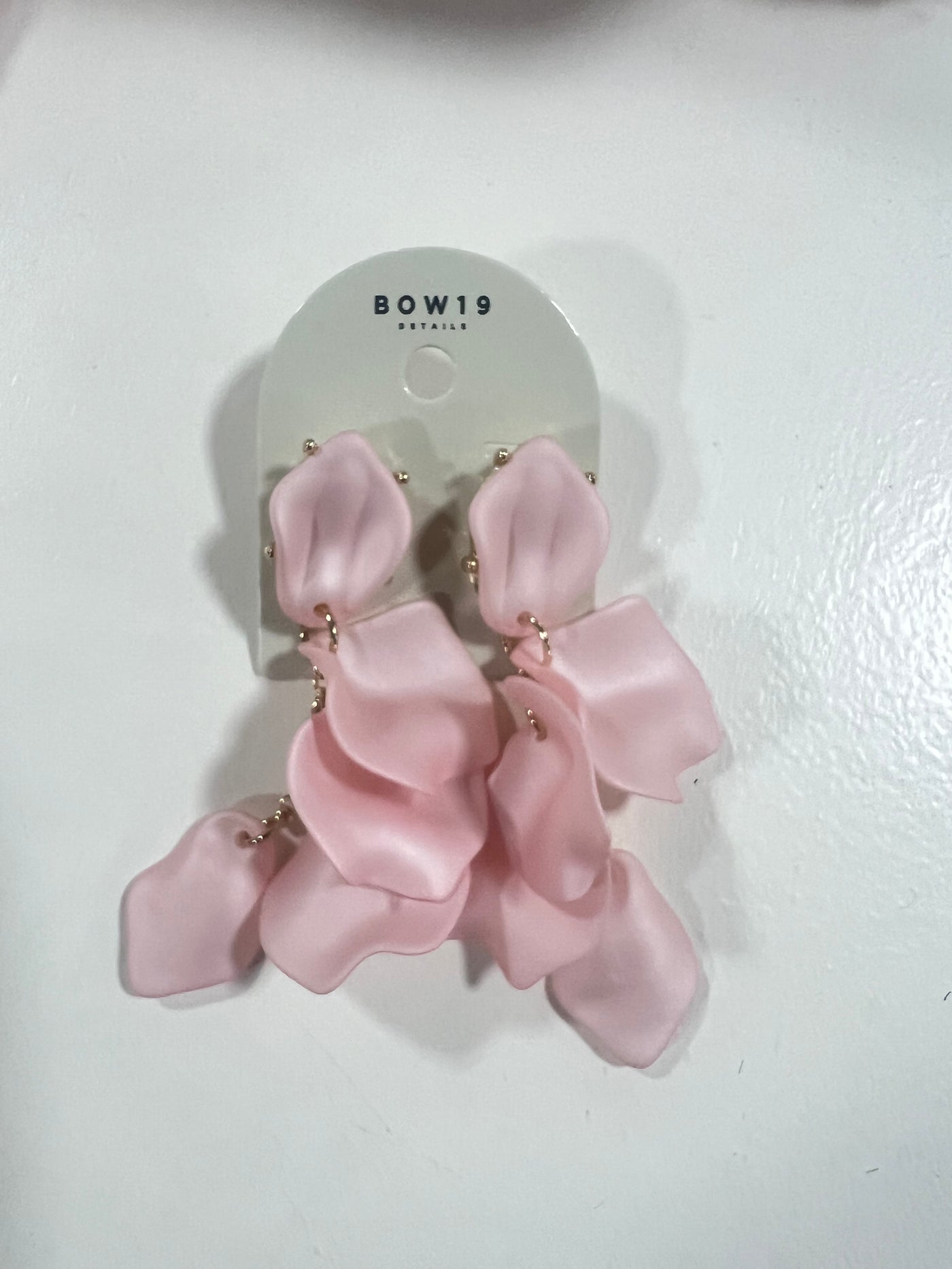 leaf Earrings baby pink