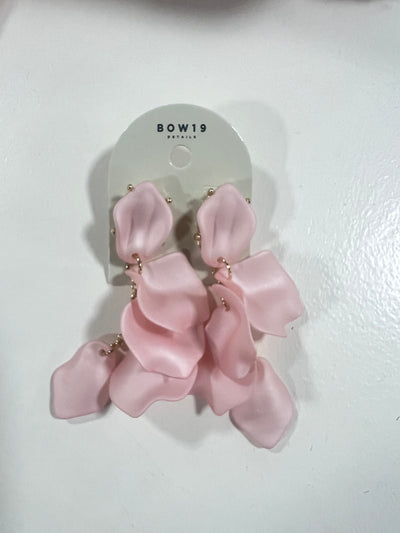 leaf Earrings baby pink
