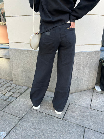 LOIS BYXA CULOTTE LINEN COLOR black