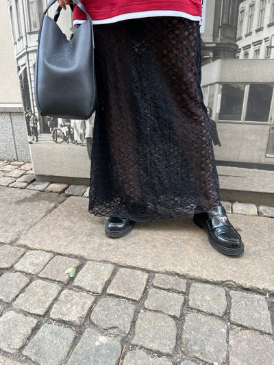 Nina spetskjol
