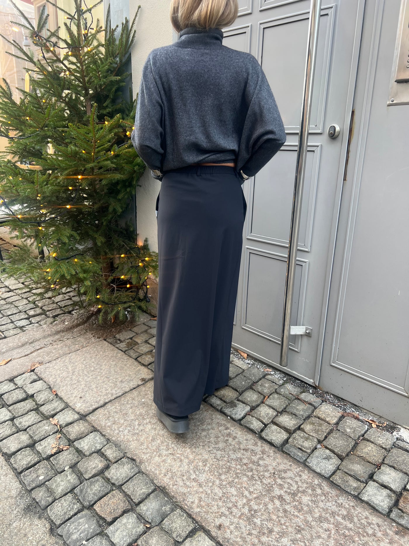 Penn& ink lång kjol 1681