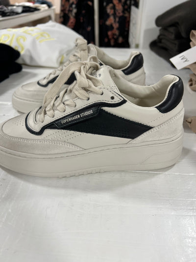 Copenhagen studios cph 89 cream/black