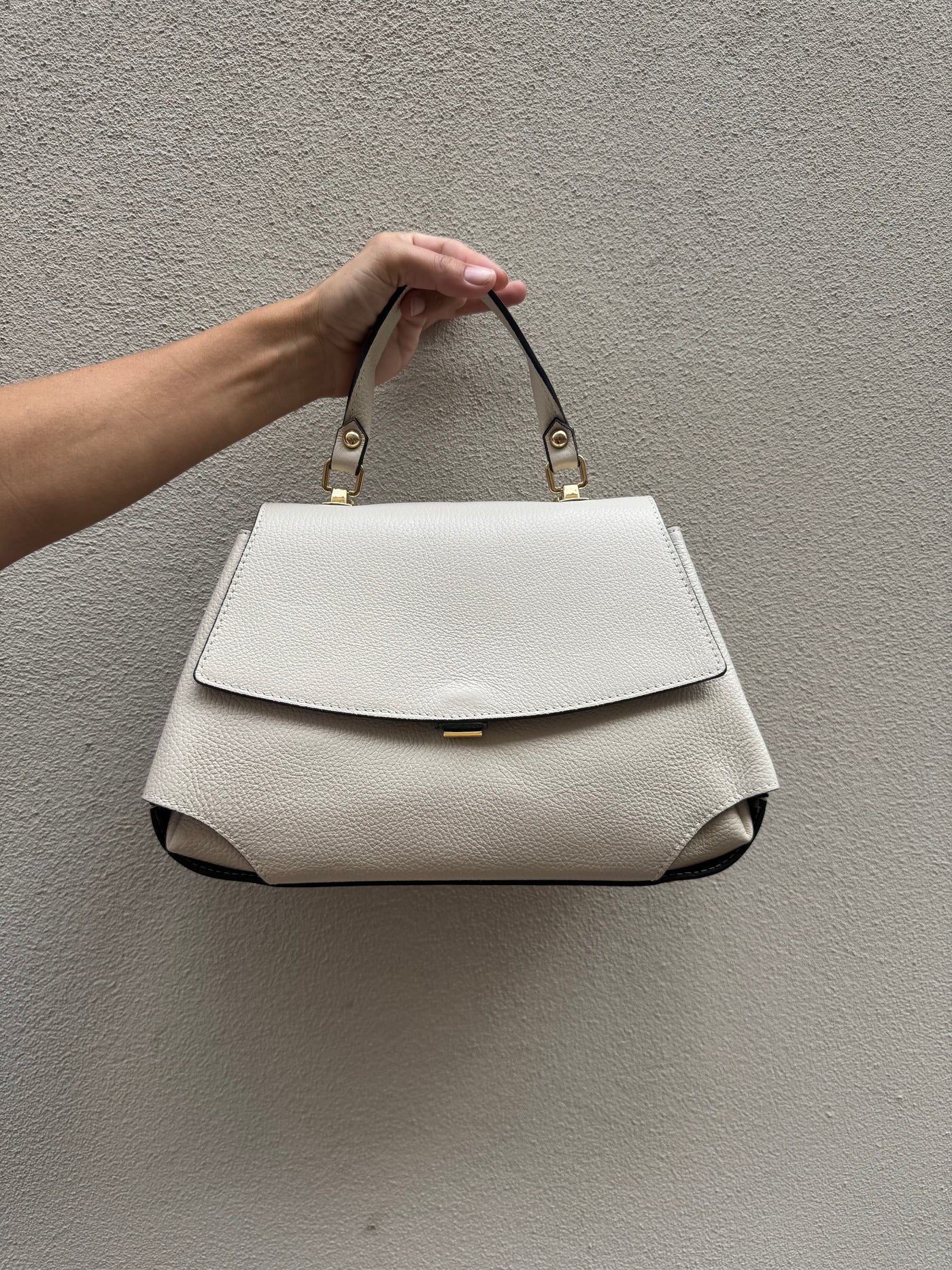 Gigi Bag Cream