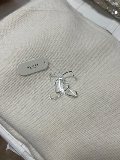 Brosch bow silver