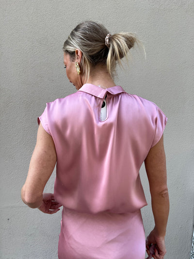 Fleur Drapy Satin Blouse pink