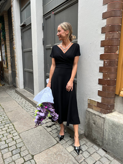 Anis Dress – Black