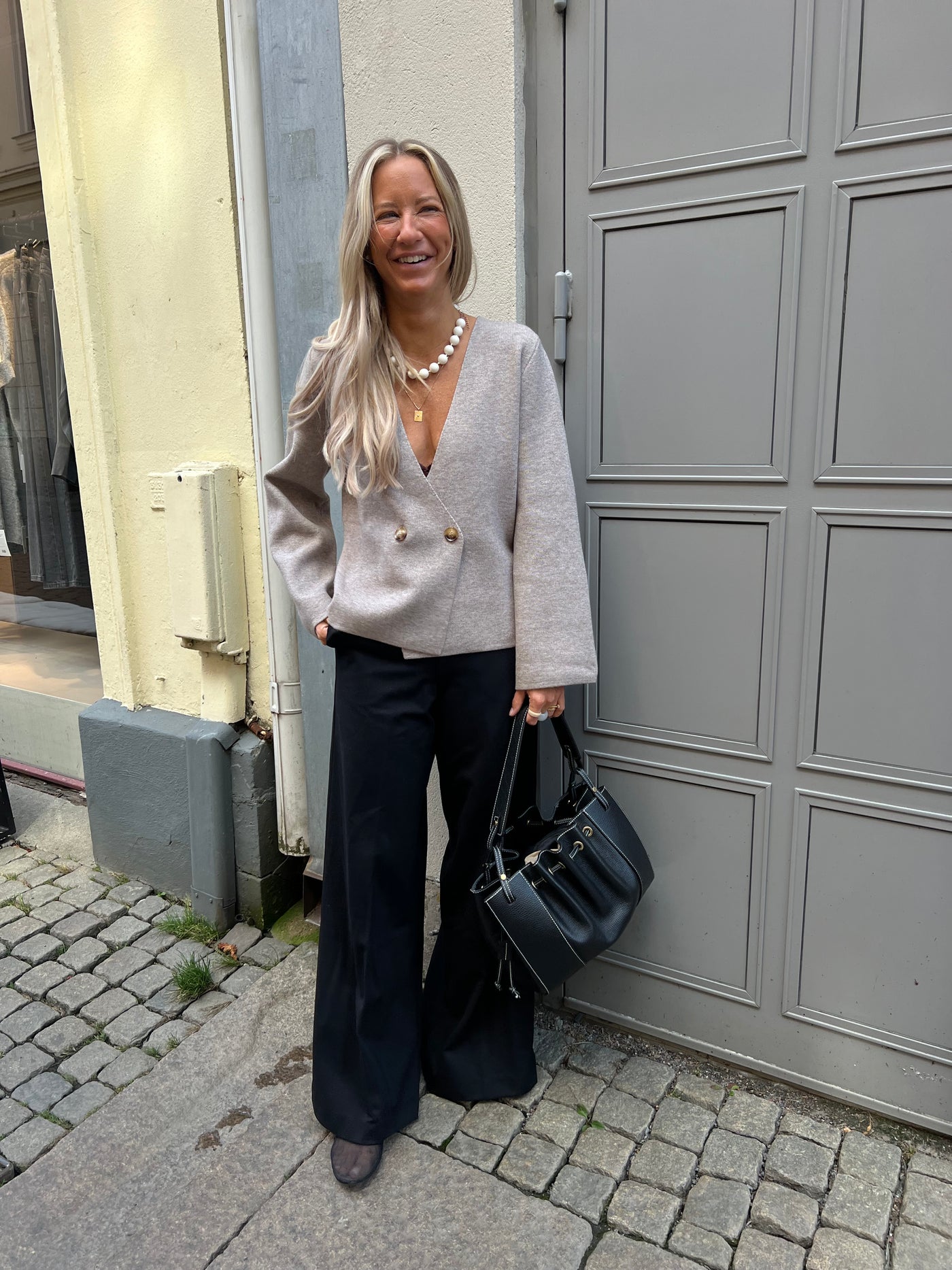 Feminin Cardigan beige