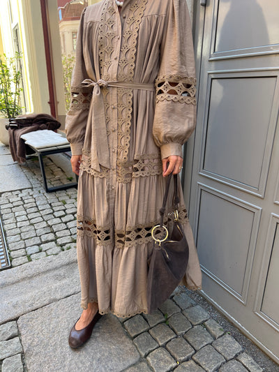 Lace Long Dress latte - R1598
