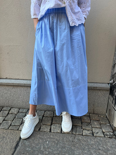 Yara poplin skirt sky blue
