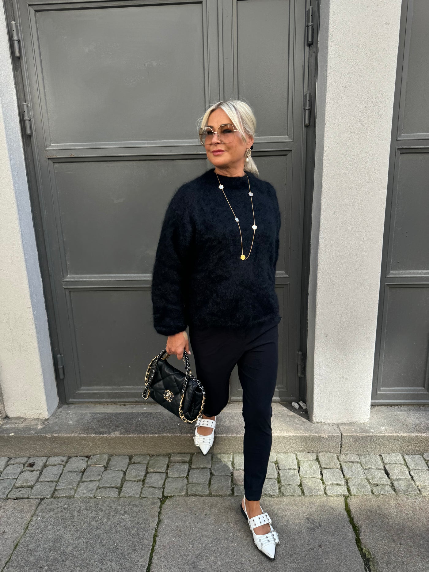 Roro Mohair Rundhals svart - 22348