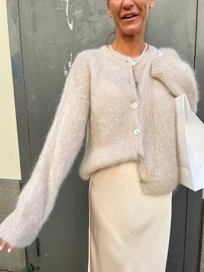 Roro Mohair Kofta Kort med knapp Beige