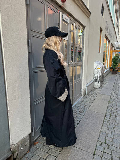 Anta oversized trench svart