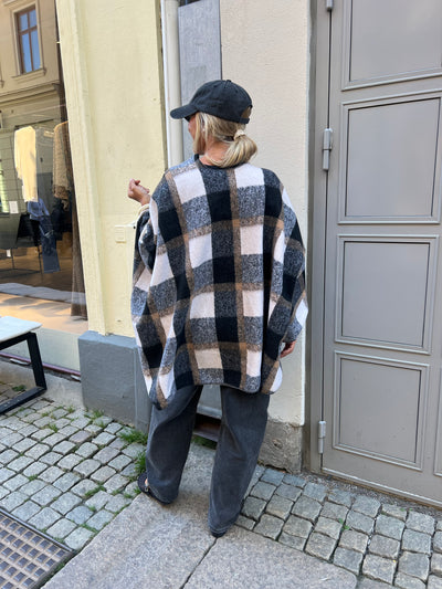 Goza rutig poncho
