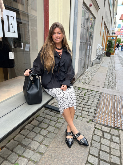 Paulina blouse black