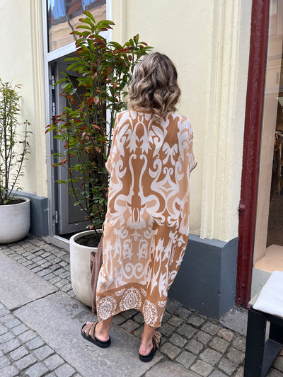 Kaftan dress sporty  camel leverans 7 dagar