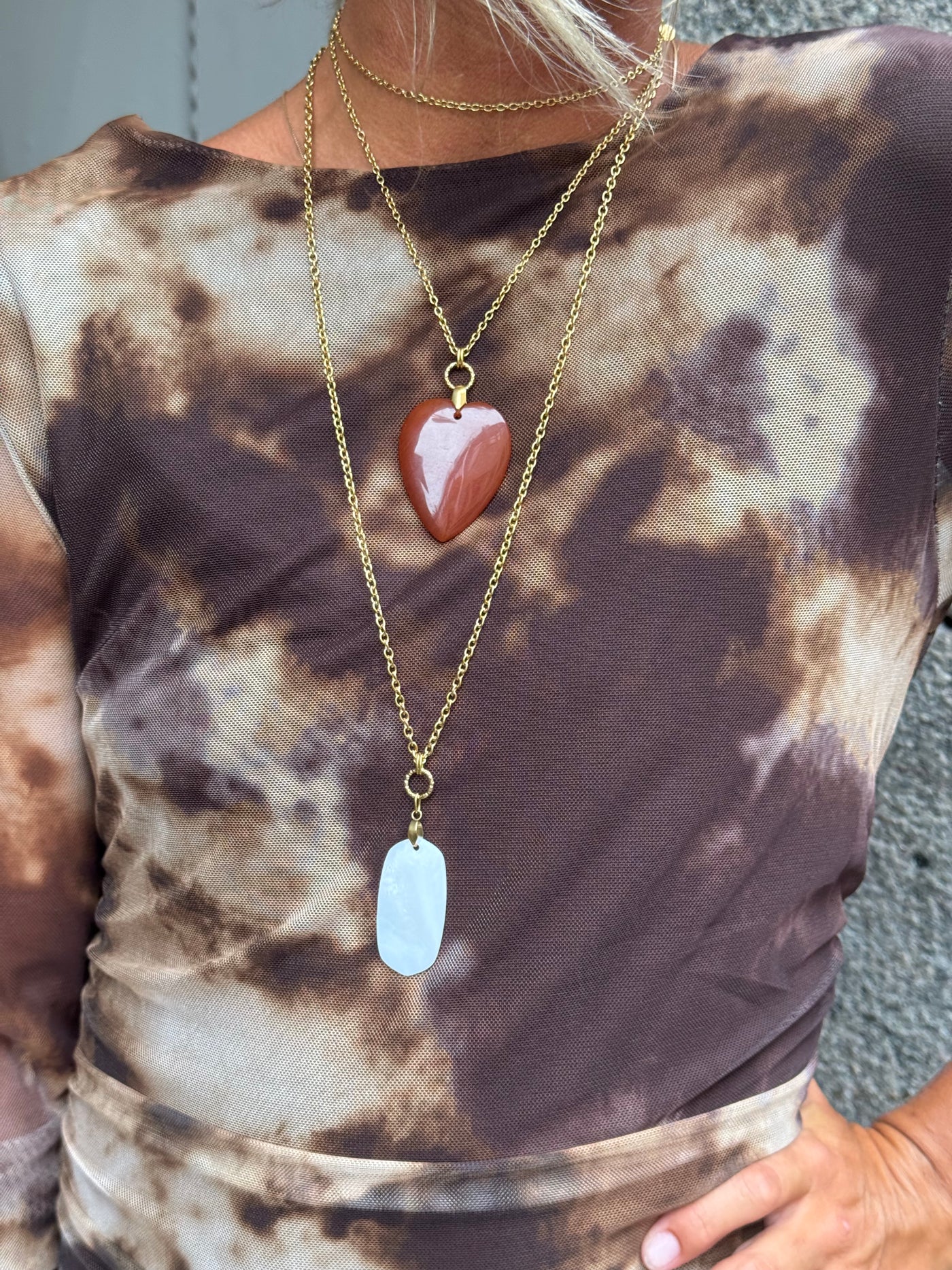 Berlock neckles flera färger