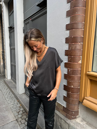 SOFINA V-NECK BROWN
