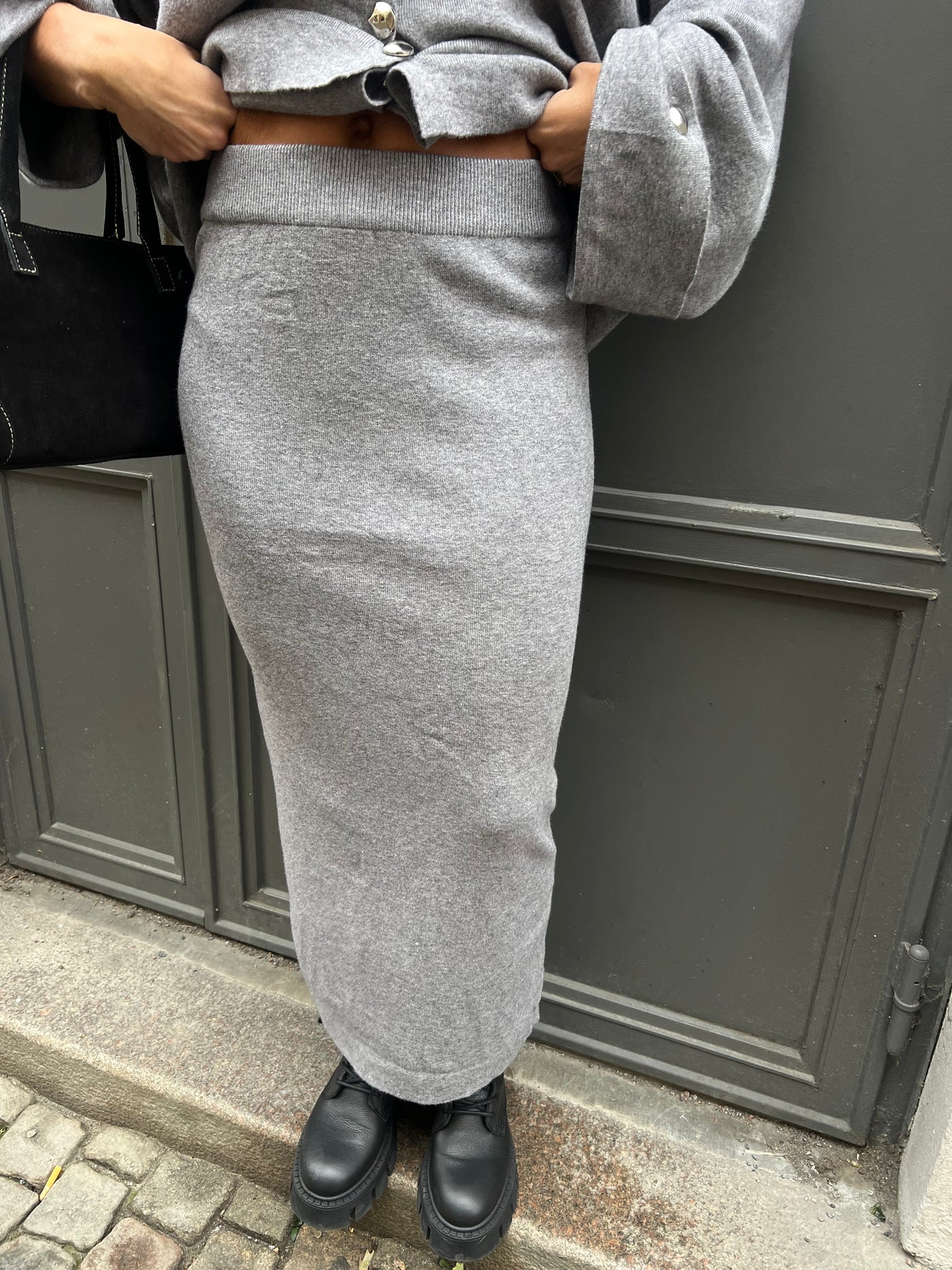 Cecilia skirt 5061 grå