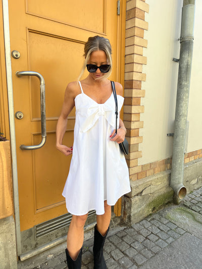 ROSETT DRESS WHITE