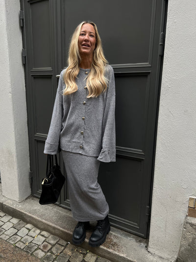 Cecilia  kofta 5060 grå