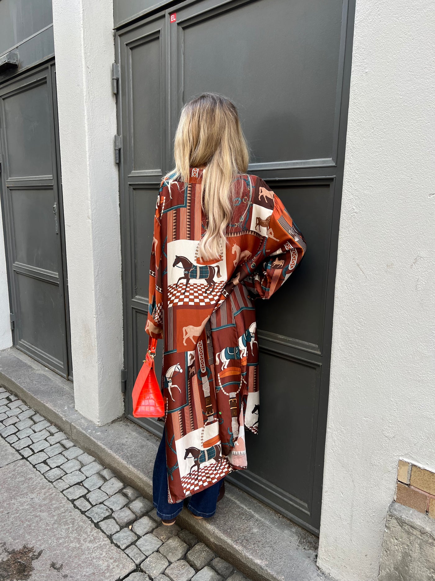 Horse dress orange