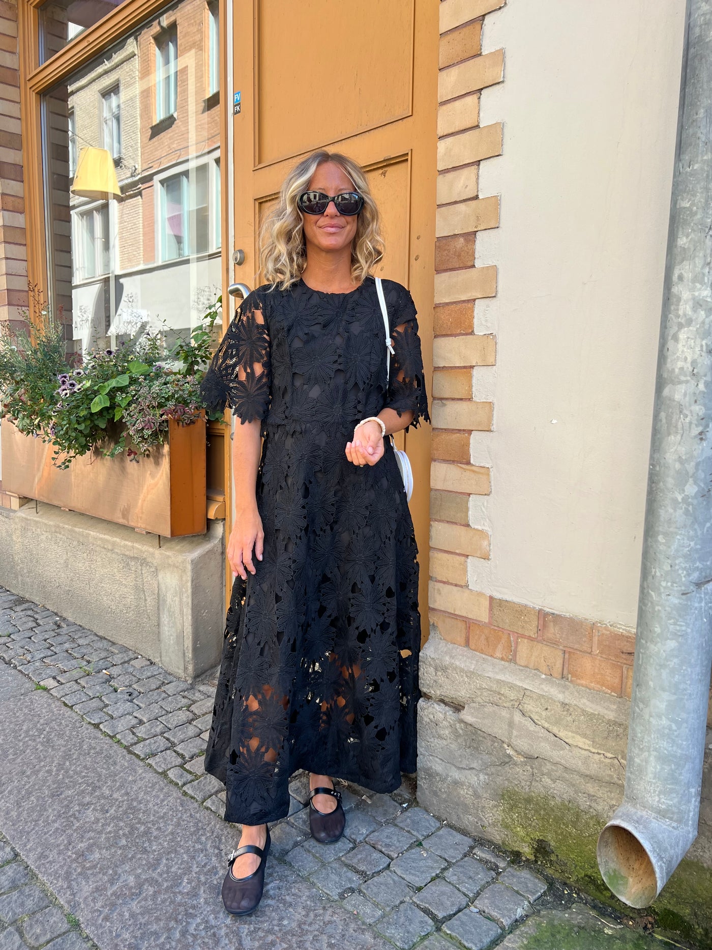 GOLDEN DAYS DRESS BLACK GD2960
