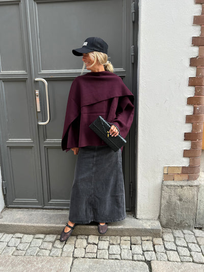 Carrie Cape Cardigan Vinröd H888