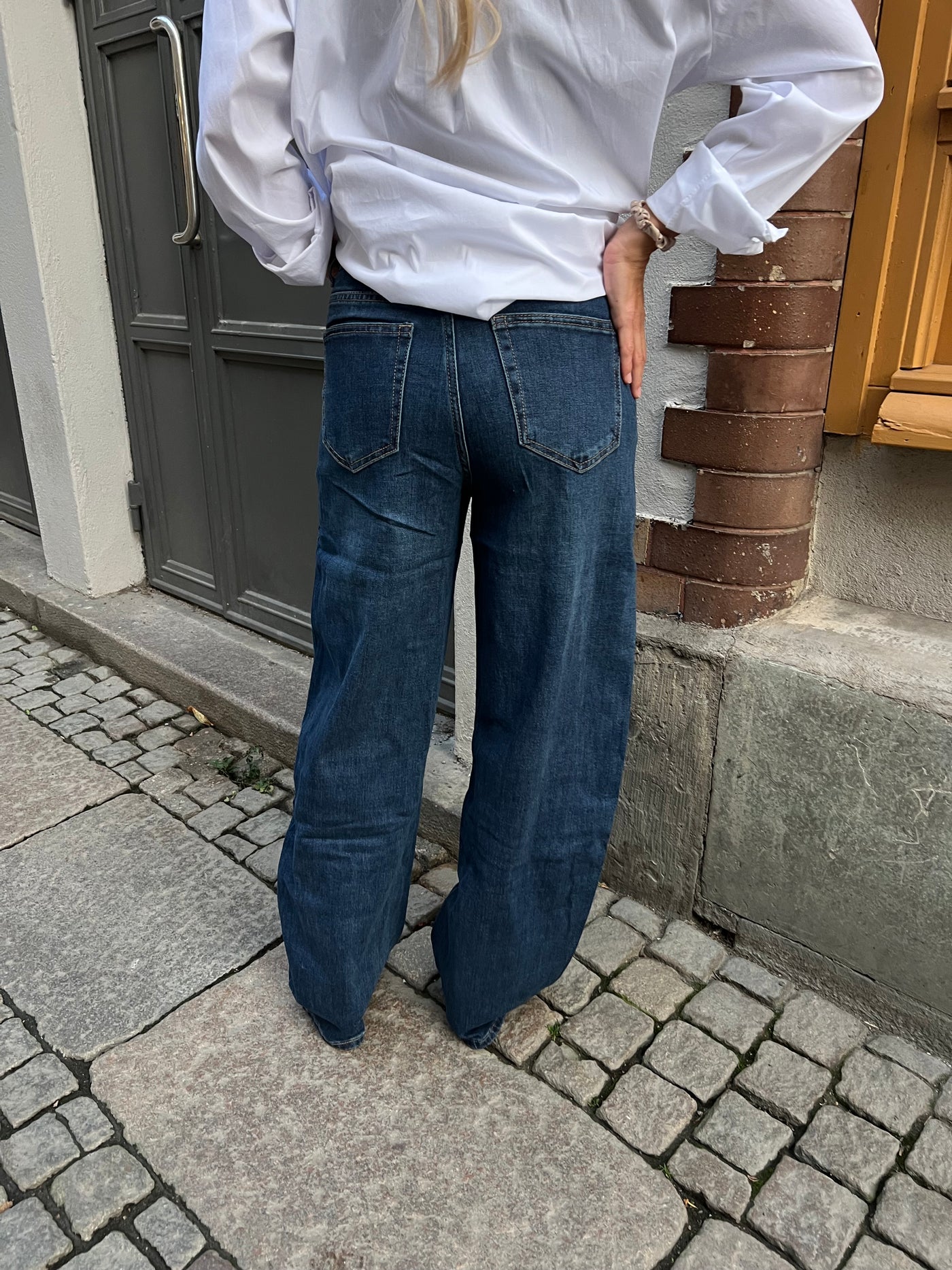 TINDRA DENIM
