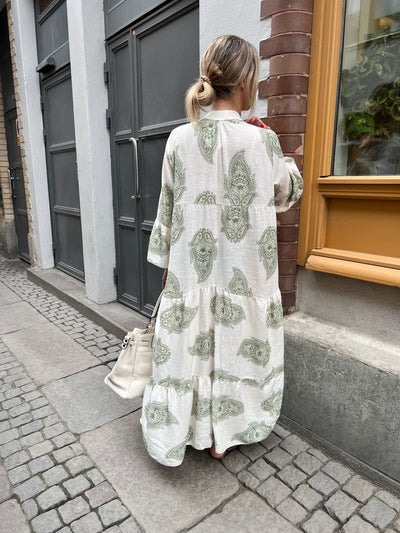 Hanna linne green