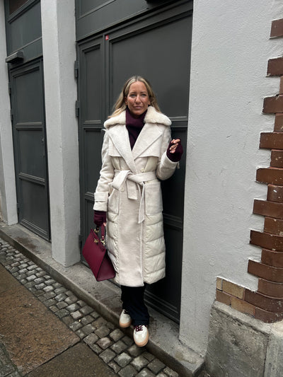 ELYSEE WINTER WHITE
