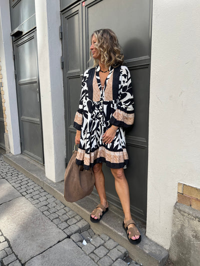 CINDY DRESS black/ camel
