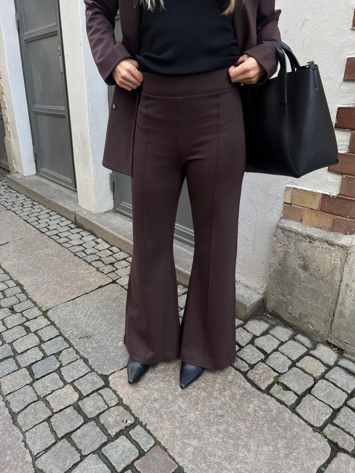 Laika Pants – Auburn