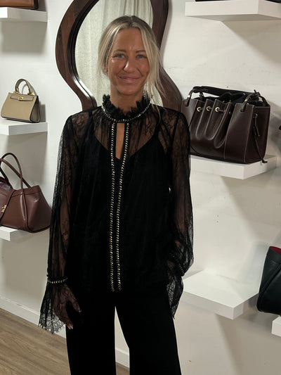 Manilla lace blouse 8535 lev 7 dagar