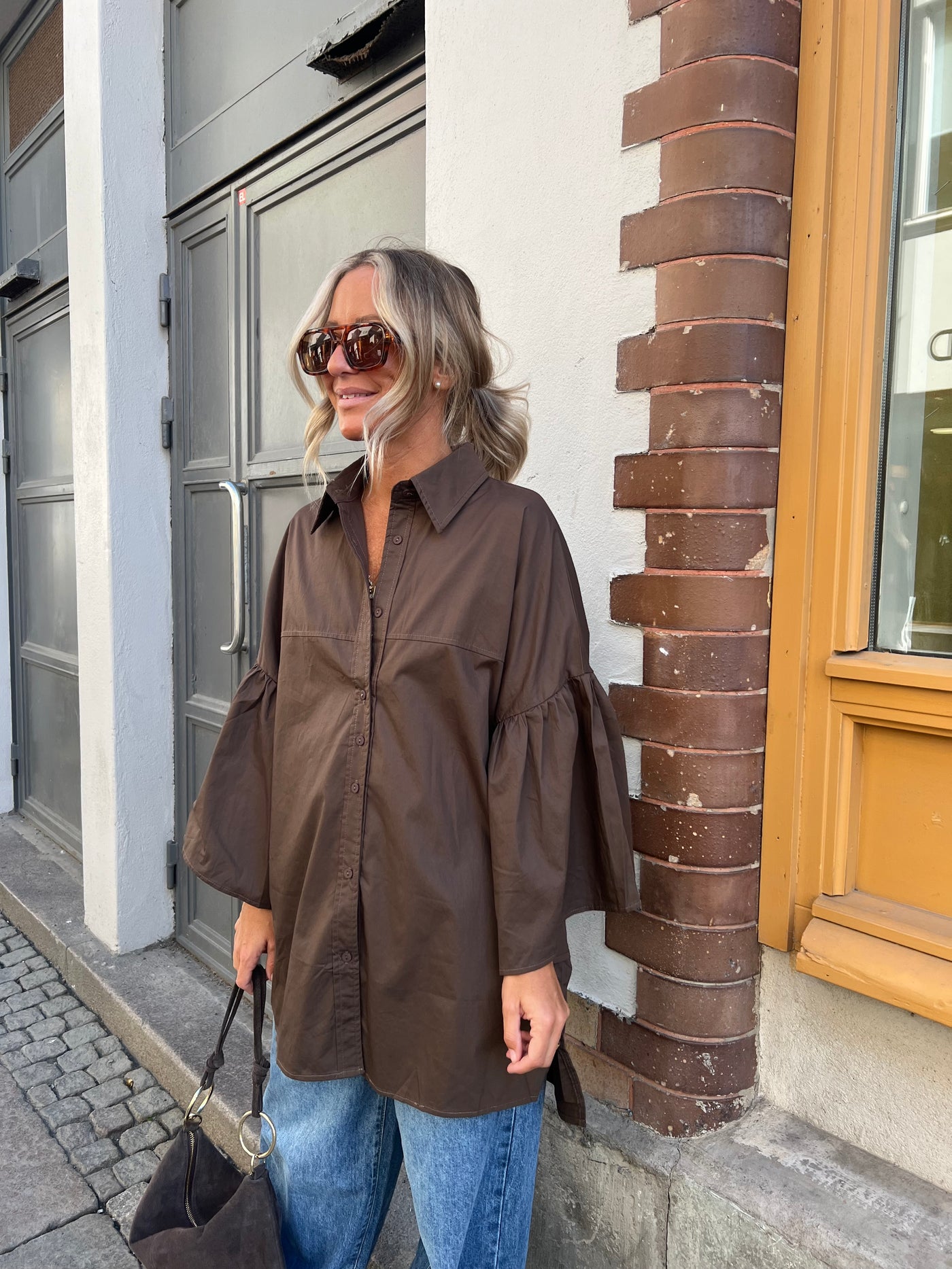 Camille  Brown  shirt HH2202