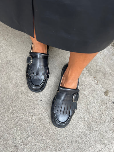 Matilda loafers pavement