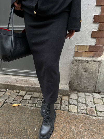 Cecilia skirt 5061 svart