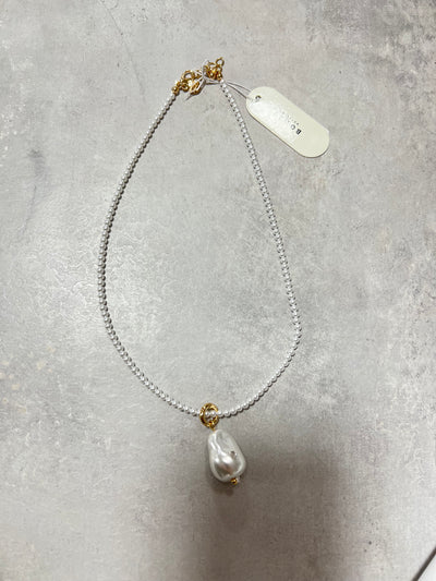Bow Mini pärlor med stor pärla