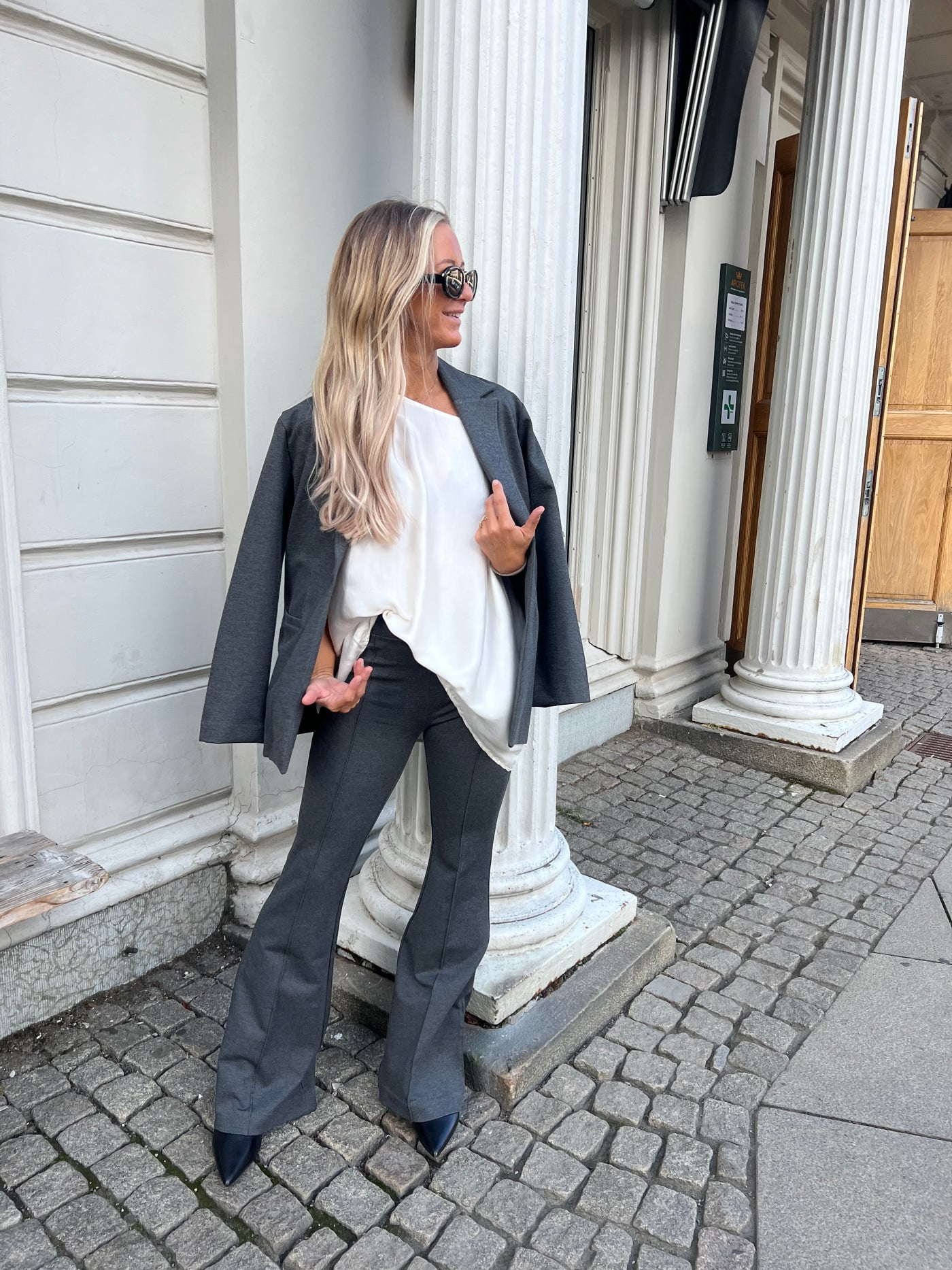 Annie Blazer – Graphite Melange