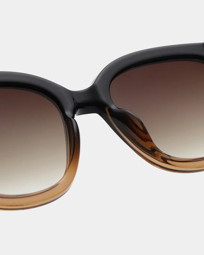 A kjaerbede solglasögon - Billy Black/Brown Transparent