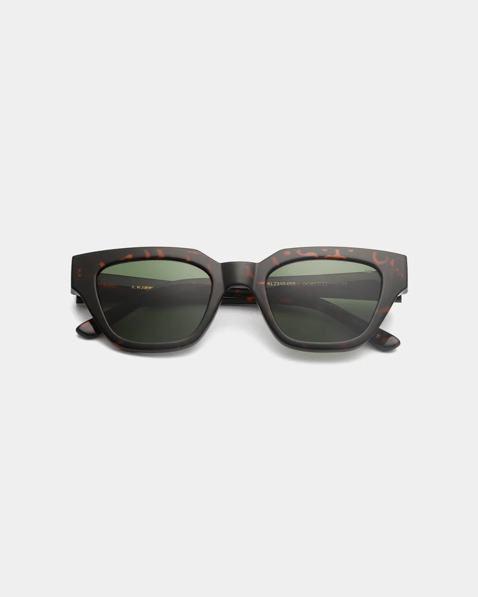 A kjaerbede solglasögon - Kaws Demi Tortoise