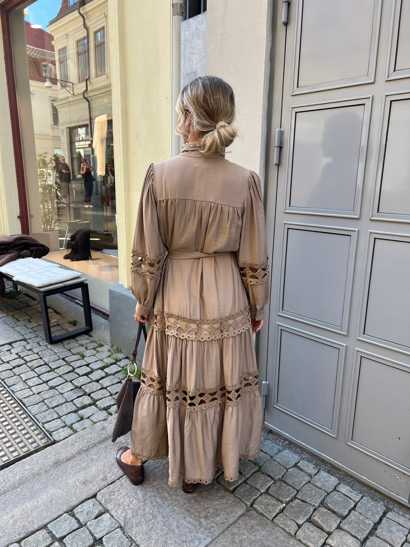 Lace Long Dress latte - R1598