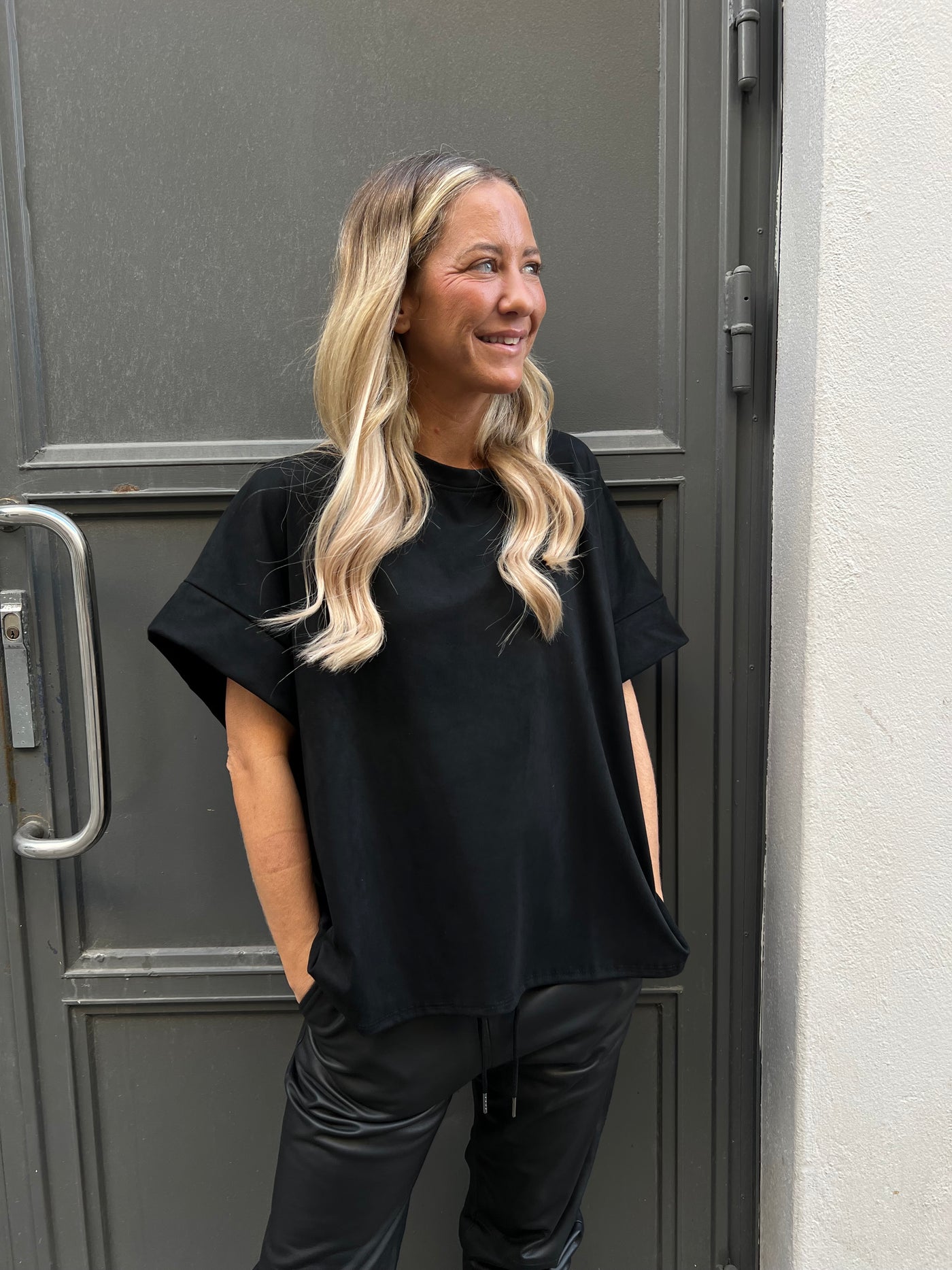 FANNY mocka, t-shirt svart