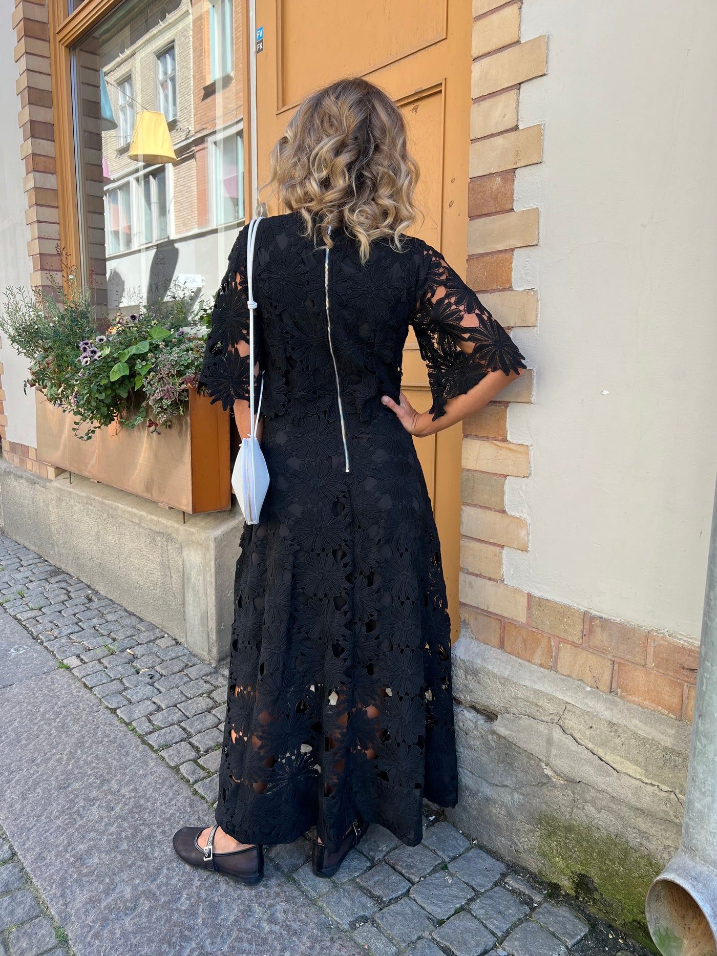 GOLDEN DAYS DRESS BLACK GD2960